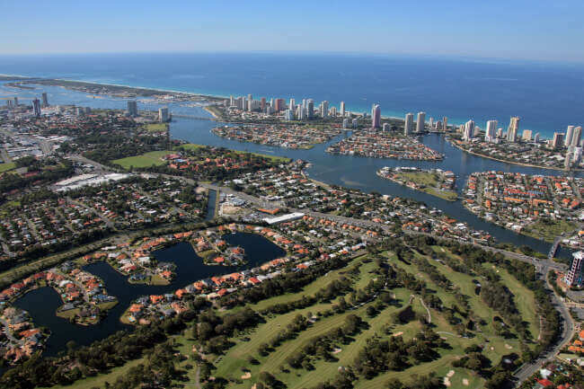 Piing Laundry and laundry service

 in Benowa Australia