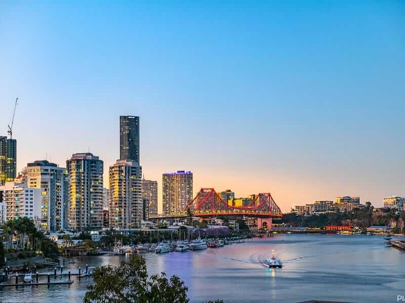 Piing dry cleaning and laundry service

 in East Brisbane Australia