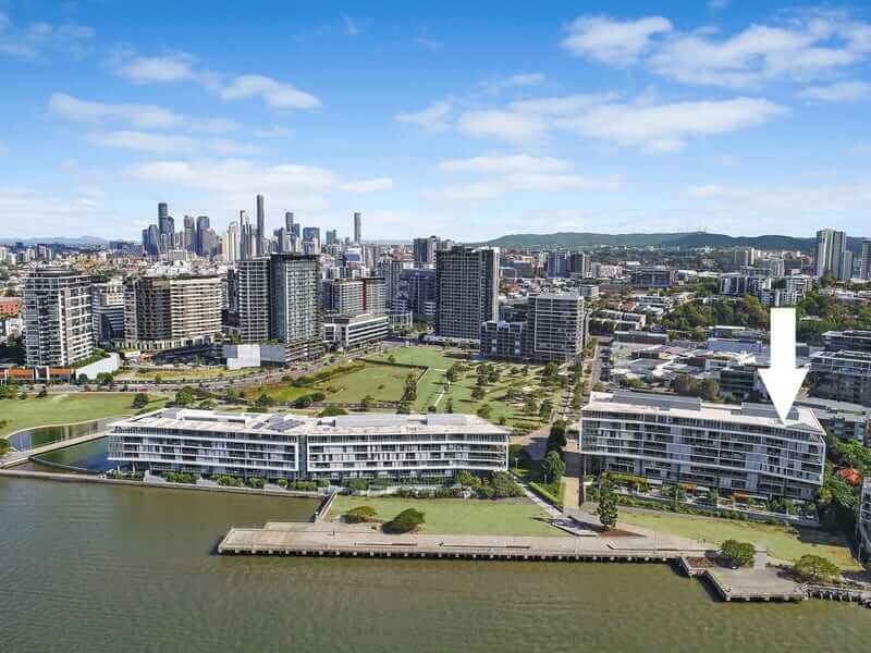 Piing dry cleaning and laundry service

 in Newstead Australia